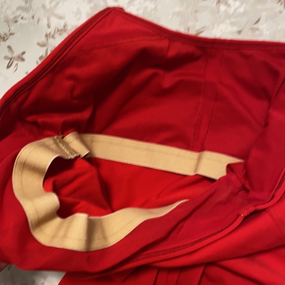 Lululemon Tank - Picture 6 of 6